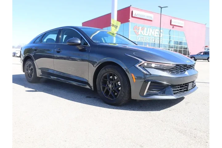 $22477 : Kia K5 2025 LXS 4dr Sedan image 2
