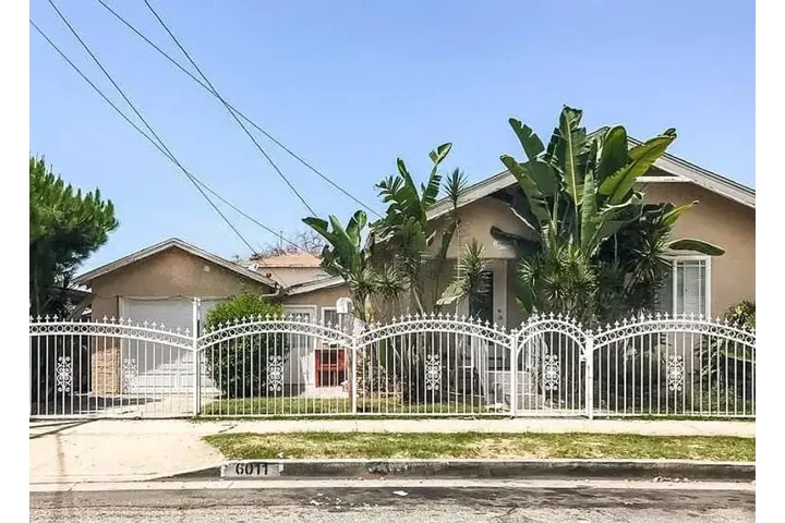 $2665 : 6011 Bear Ave Available image 1