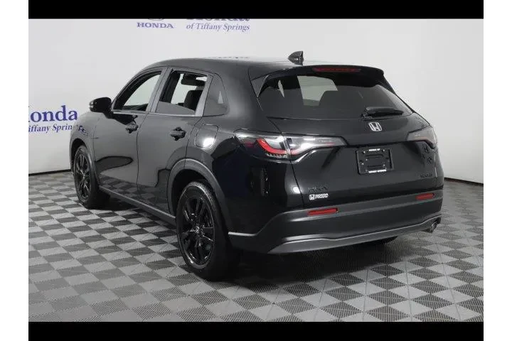 $30875 : Honda HR-V 2026 AWD Sport 4d image 5