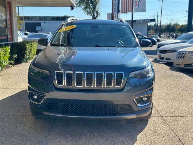 $18999 : 2019 Cherokee Limited image 5