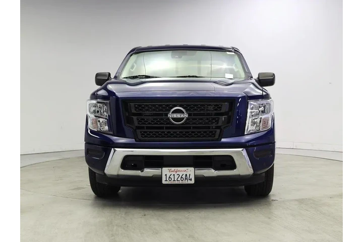 $34998 : Nissan Titan 2024 4x2 SV 4dr image 5