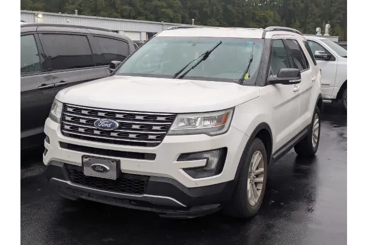 $14995 : Ford Explorer 2016 XLT 4dr S image 3