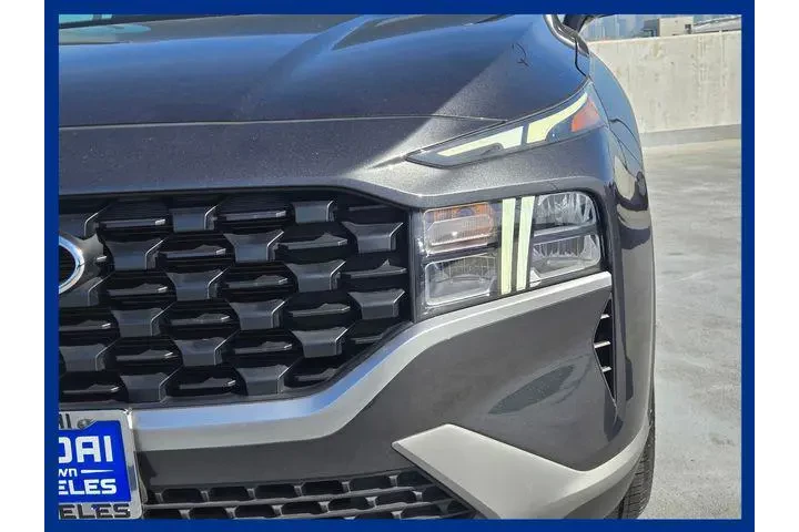 $29918 : Hyundai SANTA FE 2023 SEL 4d image 8