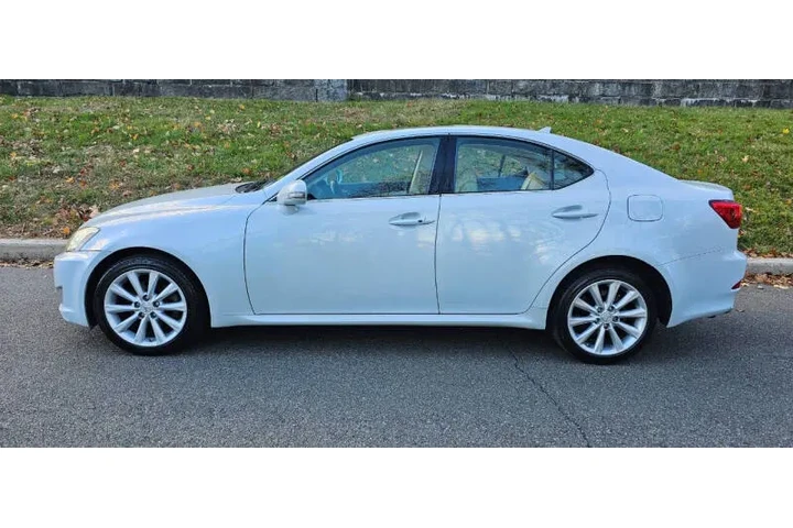 $6395 : 2009 IS 250 image 6