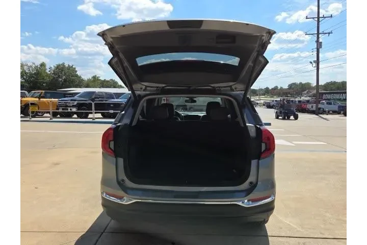 $19900 : GMC Terrain 2024 AWD SLT 4dr image 7