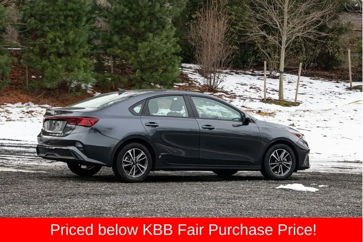 $12895 : Kia Forte 2024 LX 4dr Sedan image 9