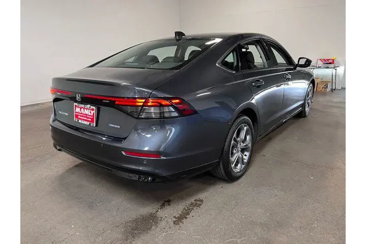 $30808 : Honda Accord Hybrid 2023 EX- image 3