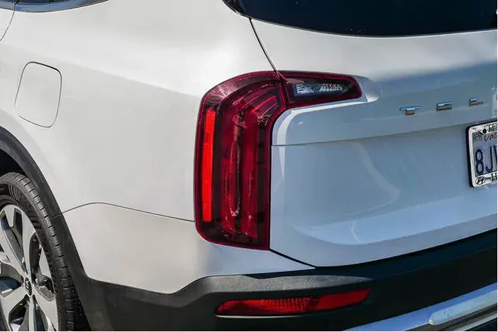 $24500 : Kia Telluride 2020 S 4dr SUV image 8