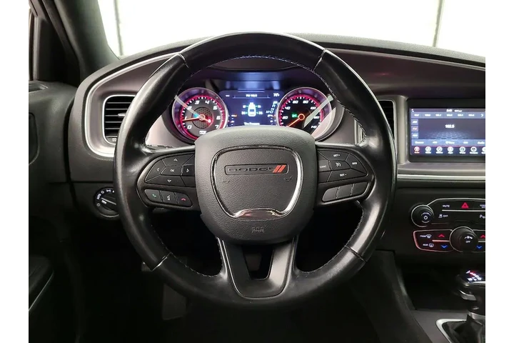 $18998 : Dodge Charger 2022 SXT 4dr S image 10