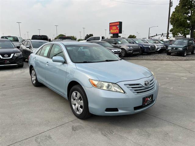 2009 Camry LE image 10