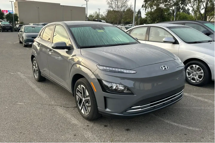 $19990 : Hyundai KONA Electric 2023 S image 2