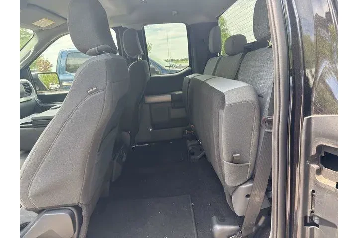 $37658 : Ford F-150 2022 4x4 XL 4dr S image 10
