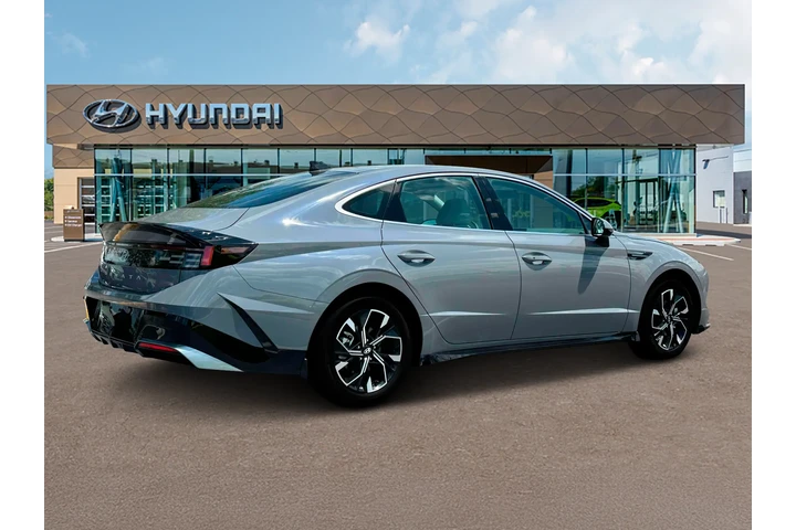 $20795 : Hyundai SONATA 2025 SEL 4dr image 8
