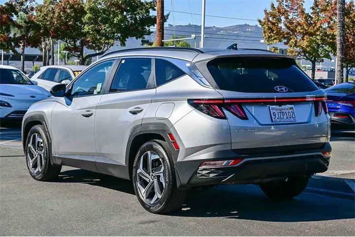 $25000 : Hyundai TUCSON 2024 SEL 4dr image 8