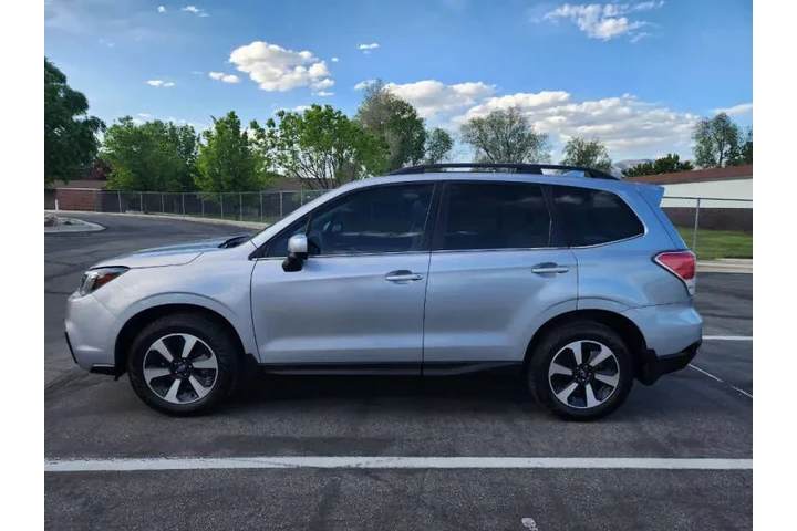 $17800 : 2017 Forester 2.5i Limited image 6