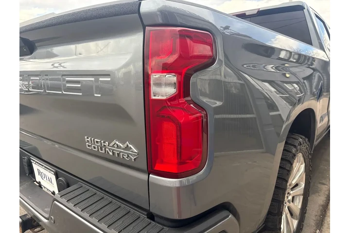 $35995 : 2019 Silverado 1500 High Coun image 7