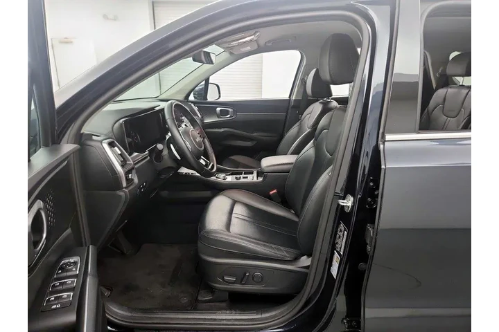 $31998 : Kia Sorento Hybrid 2023 AWD image 10