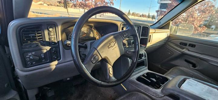 $10199 : 2005 Silverado 1500HD LT image 6