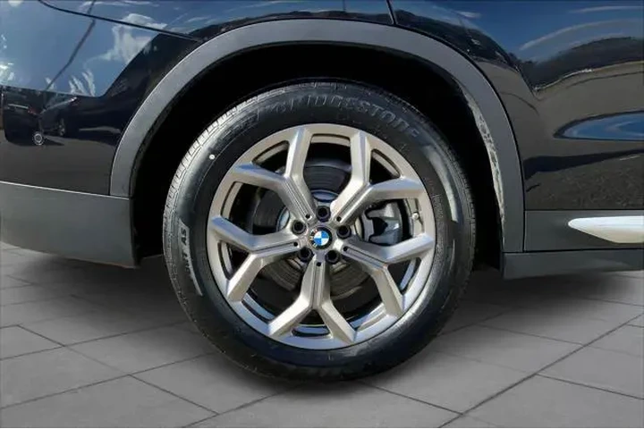$23998 : BMW X3 2020 sDrive30i 4dr Sp image 9
