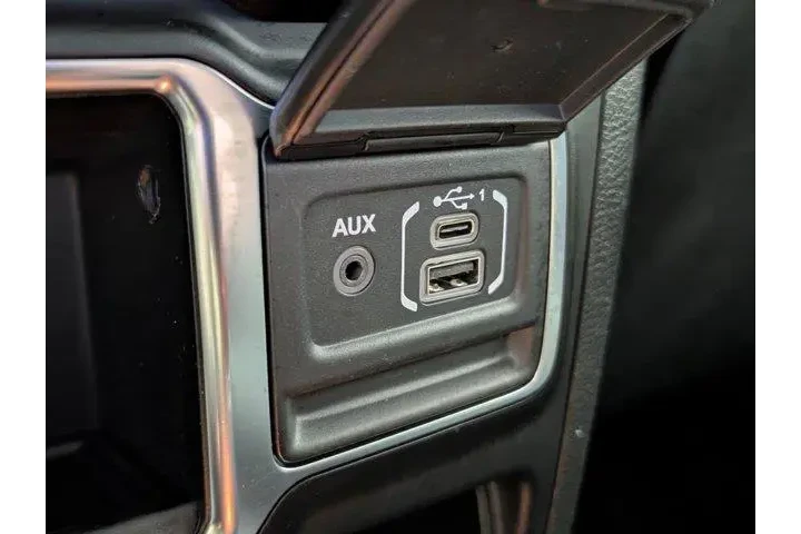 $31993 : Jeep Wrangler 2023 4x4 Sport image 8