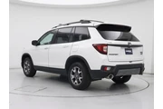 $33998 : Honda Passport 2023 AWD Trai thumbnail