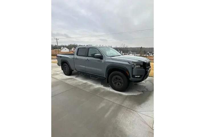 $39888 : Nissan Frontier 2025 4x4 PRO image 1