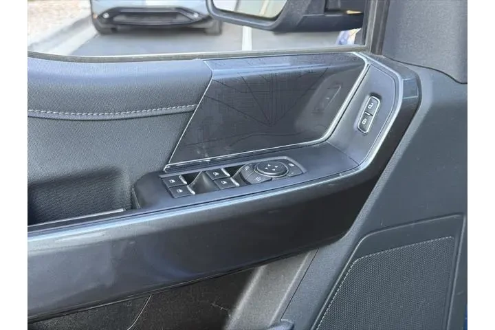 $36995 : Ford F-150 2021 4x4 King Ran image 9