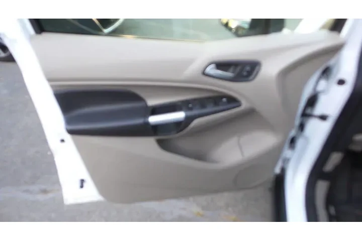 $8075 : 2014 Transit Connect XLT image 10