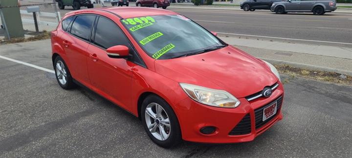 $8499 : 2014 Focus SE Hatchback image 1