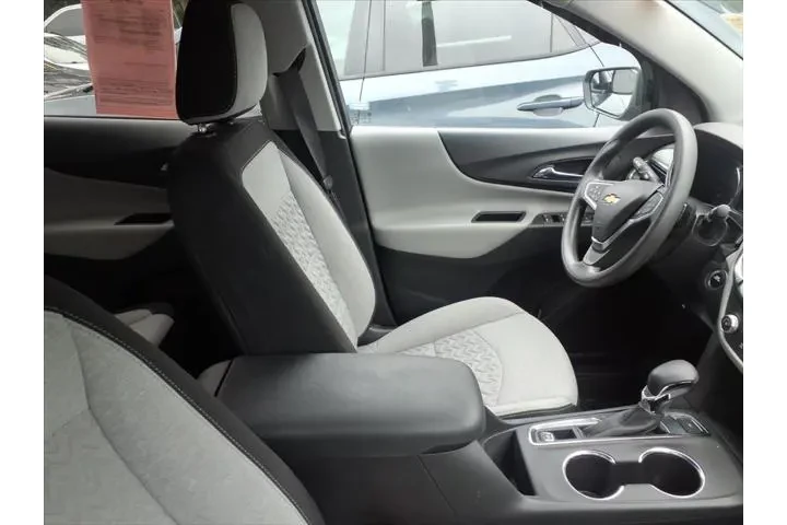 $21777 : Chevrolet Equinox 2022 4x4 L image 9