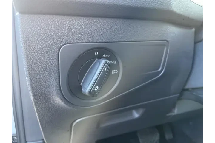 $10833 : Volkswagen Tiguan 2018 2.0T image 6