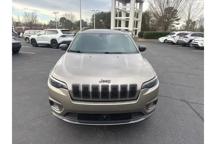 $20951 : Jeep Cherokee 2021 4x4 Latit image 2