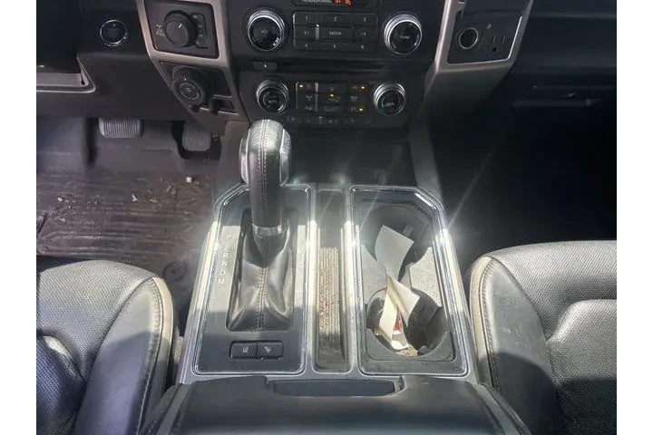 $31000 : Ford F-150 2018 4x4 Platinum image 10