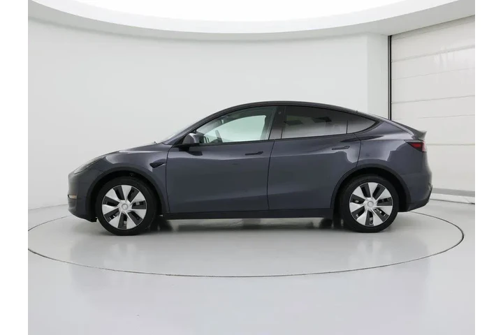 $32998 : Tesla Model Y 2023 AWD Long image 3