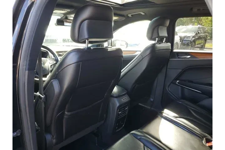 $16990 : Lincoln MKC 2019 Reserve 4dr image 9