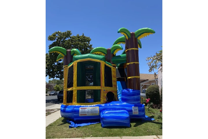 SE RENTAN MESAS Y SILLAS image 10