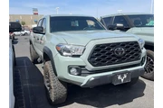 $38498 : Toyota Tacoma 2022 4x4 TRD O thumbnail