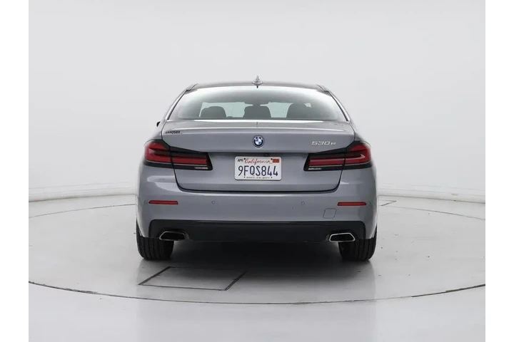 $30998 : BMW 5 Series 2023 530e 4dr S image 6