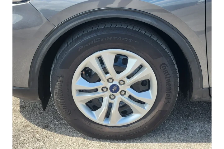 Ford Escape 2022 S 4dr SUV image 7