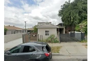 2 BEDROOM HOUSE GARAGE PARKING en Los Angeles