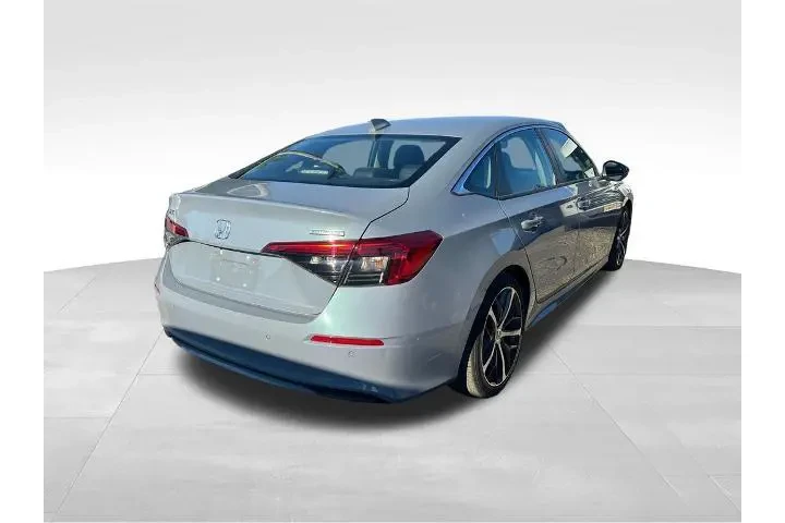 $26601 : Honda Civic 2022 Touring 4dr image 3