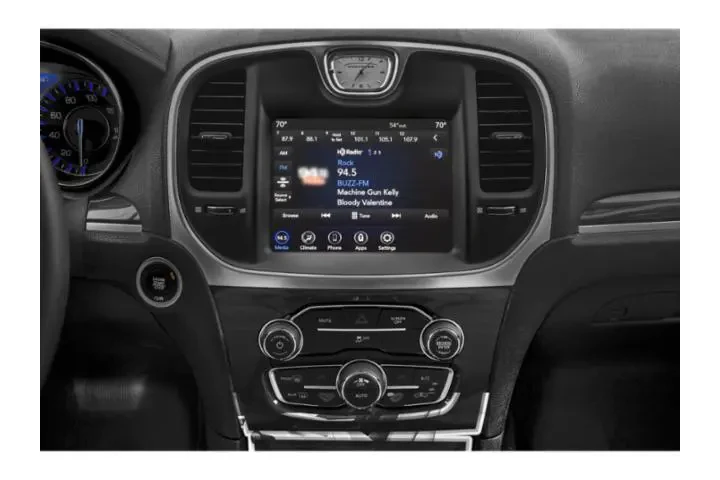 $24591 : Chrysler 300 2021 S V6 4dr S image 10