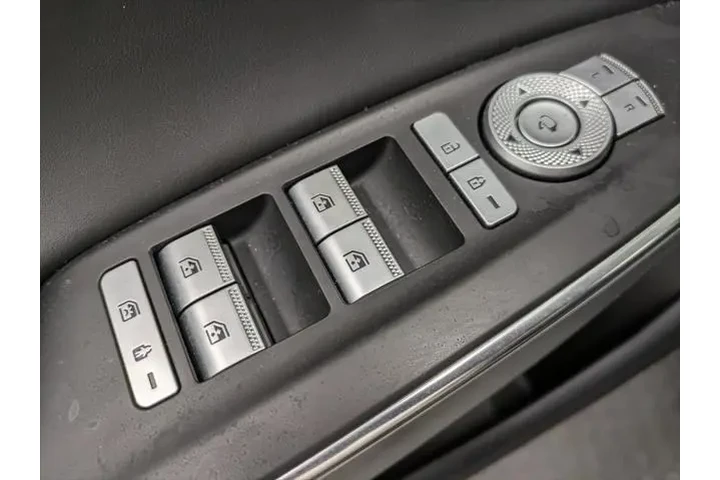 $36900 : Genesis GV70 2022 AWD 2.5T S image 9