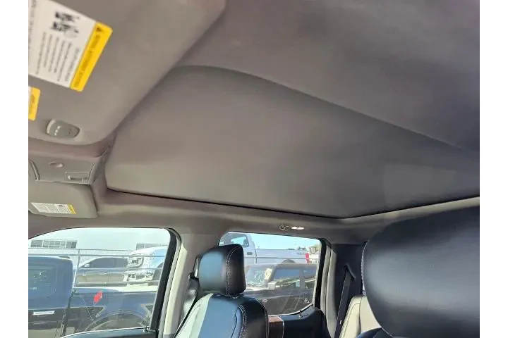 $32000 : Ford F-150 2017 4x4 Lariat 4 image 10