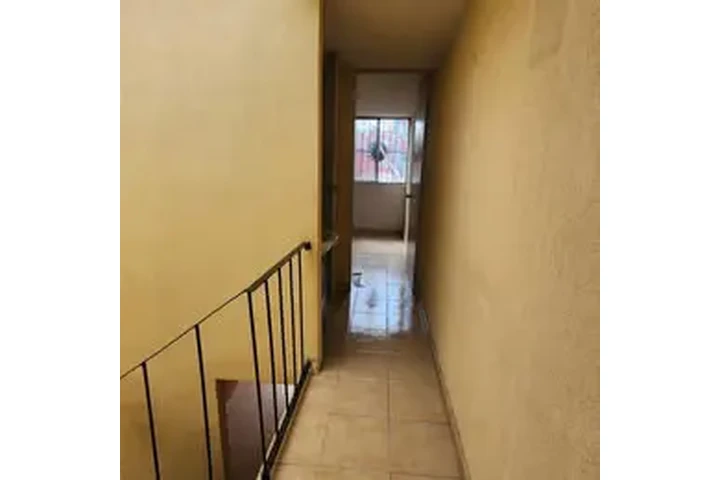 $680000 : Casa en Venta en la Col. Joyas image 3