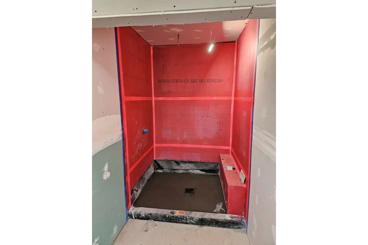 Experienced Tile Installer. image 5