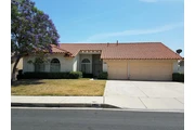 $1500 : Spacious home with a large fam thumbnail
