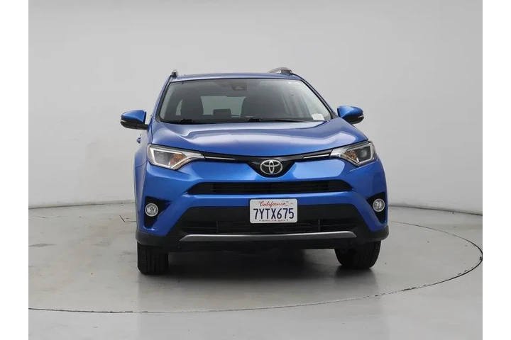 $26998 : Toyota RAV4 2017 XLE 4dr SUV image 5