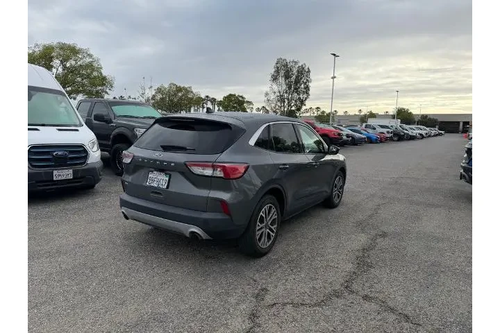 $19800 : Ford Escape 2022 SEL 4dr SUV image 3