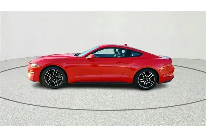 $24826 : Ford Mustang 2023 EcoBoost 2 image 6